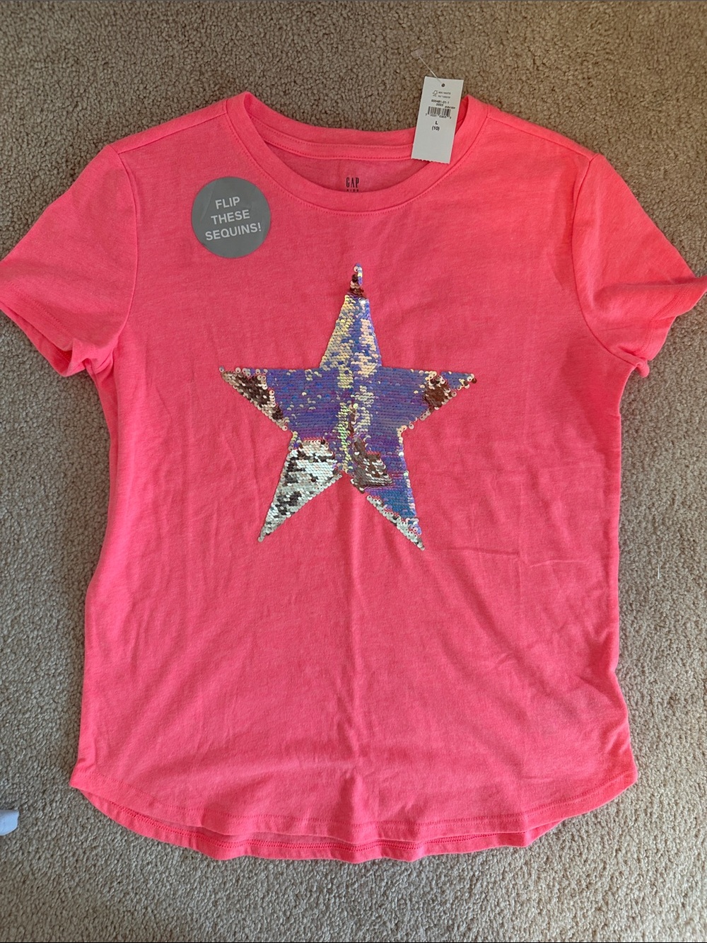 NWT GAP Kids Hot Girls Short Sleeve Tee with Flip-Sequin Star size large 10